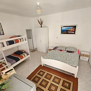 Maison d'hôtes Aeria, Himarë