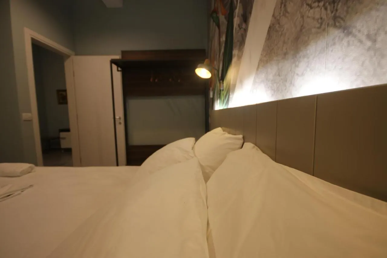 Lodge Alyvia Rooms Himare Albania