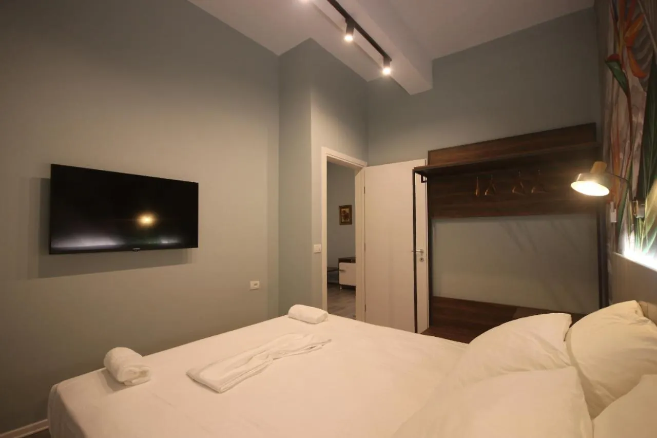 Lodge Alyvia Rooms Himare